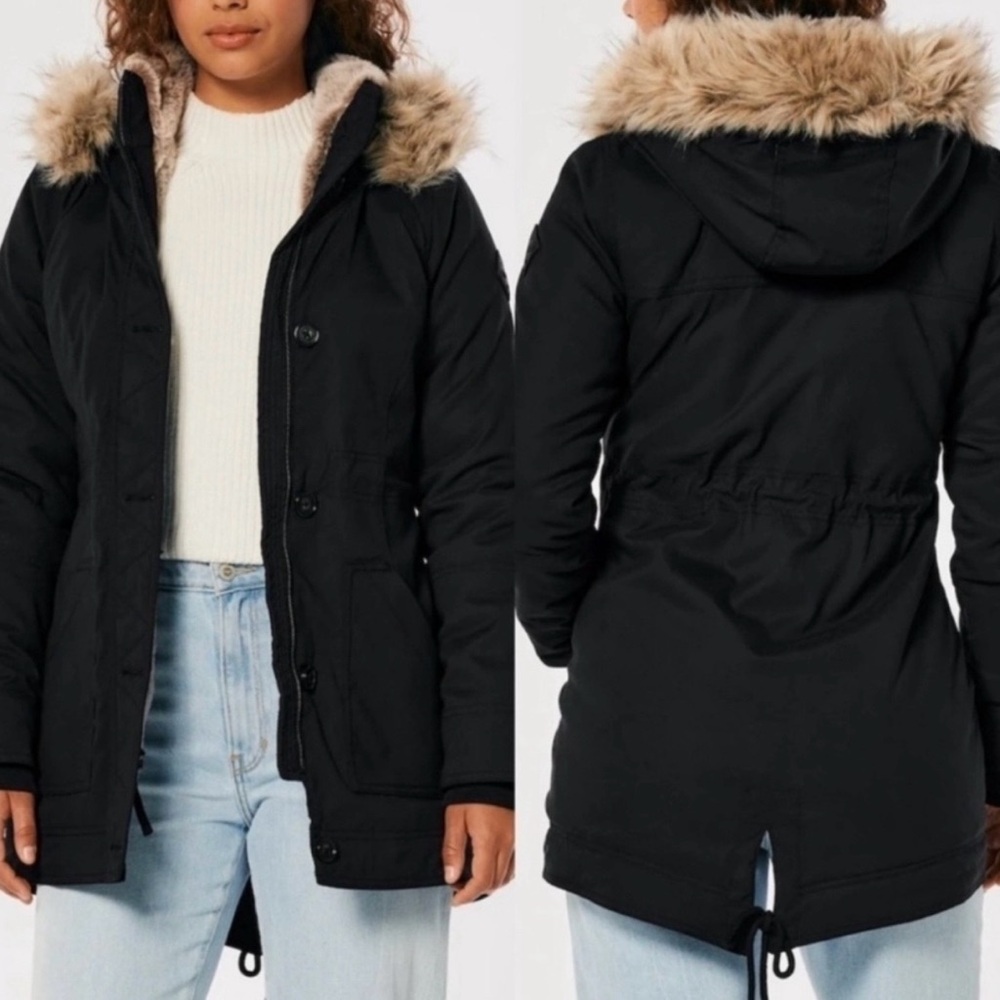 Hollister Women's Black Faux Fur Hooded Coat